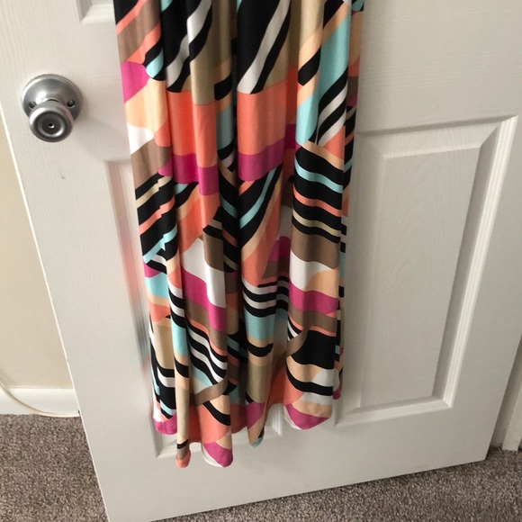 Jumpsuit - Picture 7 of 8